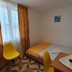 Πανσιόν Vila Yza