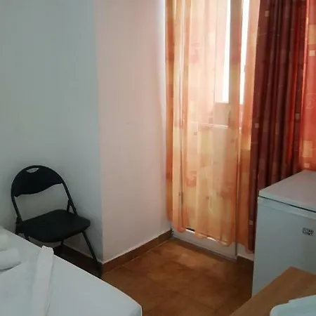 Vila Yza Guest house