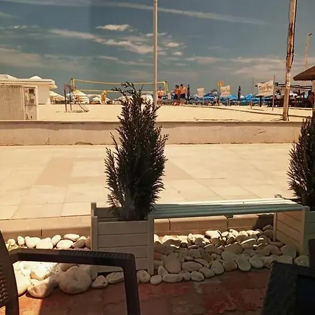 Vila Yza Guest house *