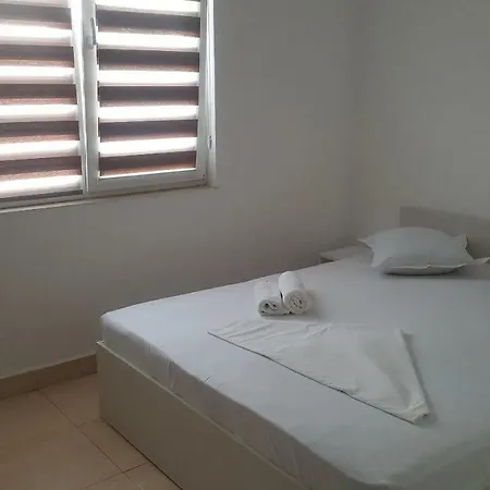 Guest house Vila Yza